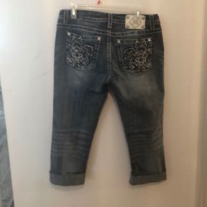 NWOT capris miss me six 30